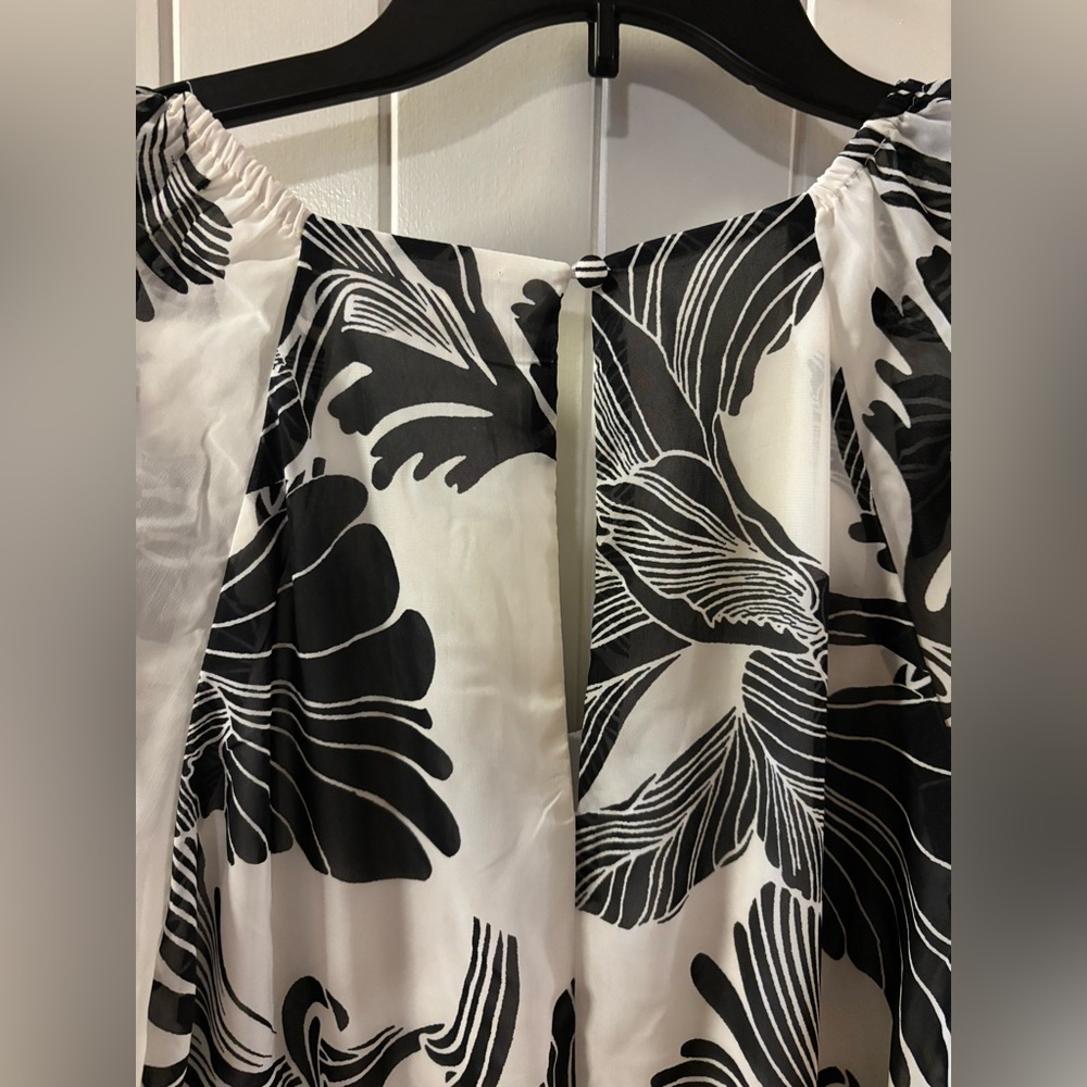 Black & White Maxi Tiered Dress - Picture 5 of 7